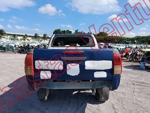 TOYOTA HILUX 2018, foto 6 de 19