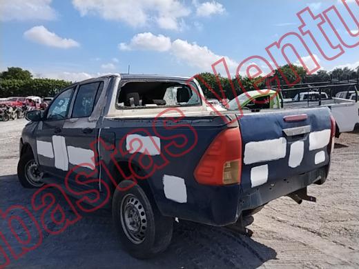 TOYOTA HILUX 2018, foto 7 de 19