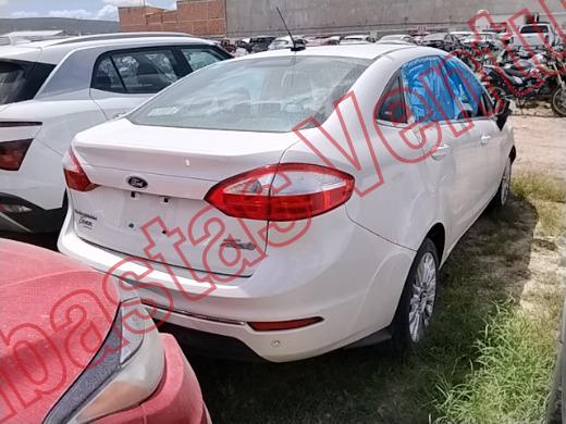 FORD FIESTA 2016, foto 5 de 19