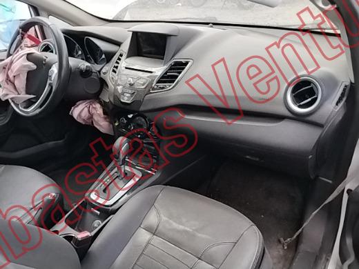 FORD FIESTA 2016, foto 14 de 19