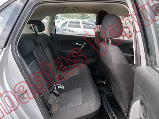 VOLKSWAGEN POLO 2018, foto 13 de 19