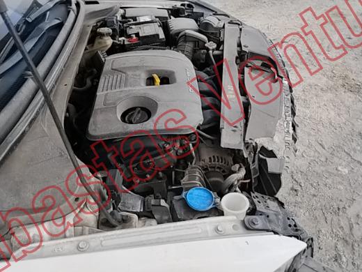 HYUNDAI ELANTRA 2017, foto 11 de 19