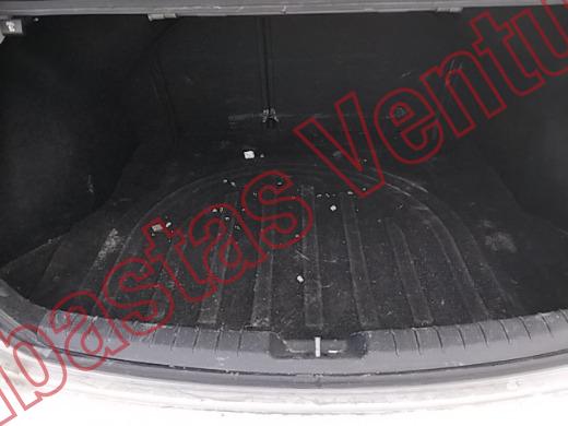 HYUNDAI ELANTRA 2017, foto 15 de 19