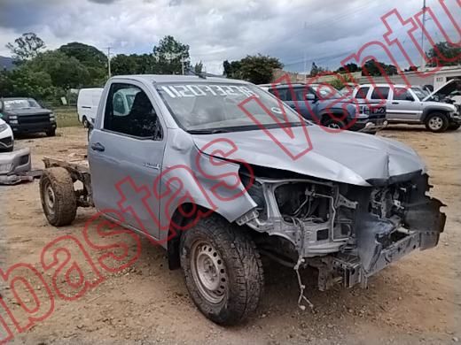 TOYOTA HILUX 2017, foto 3 de 19