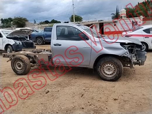 TOYOTA HILUX 2017, foto 4 de 19