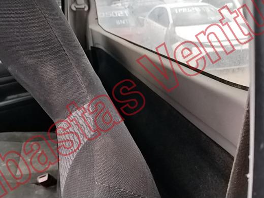 TOYOTA HILUX 2017, foto 16 de 19