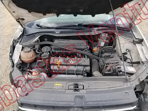 VOLKSWAGEN VENTO 2017, foto 10 de 19