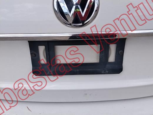 VOLKSWAGEN VENTO 2017, foto 19 de 19