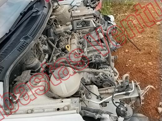 VOLKSWAGEN SAVEIRO 2024, foto 11 de 19