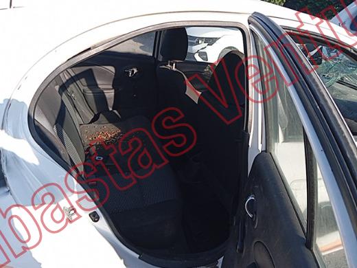 NISSAN MARCH 2018, foto 13 de 19