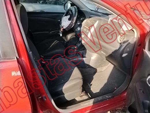 NISSAN VERSA 2012, foto 12 de 19