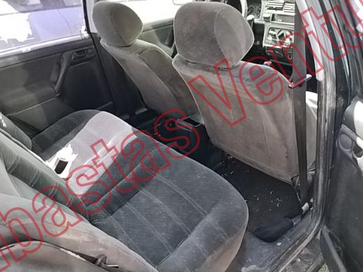VOLKSWAGEN JETTA 1998, foto 13 de 19