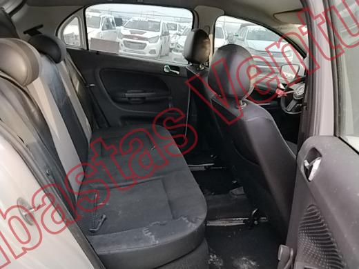 VOLKSWAGEN GOL 2016, foto 13 de 19