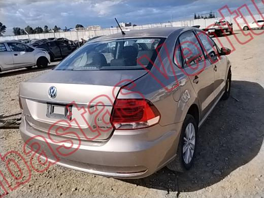 VOLKSWAGEN VENTO 2017, foto 5 de 19