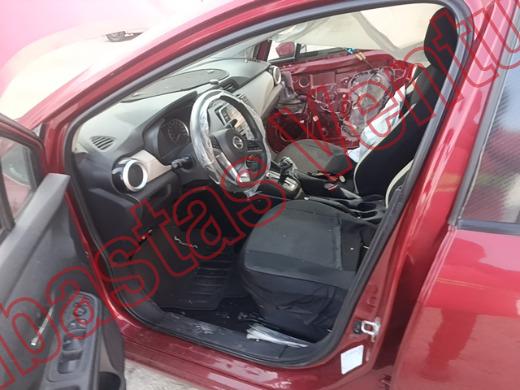 NISSAN VERSA 2022, foto 17 de 19