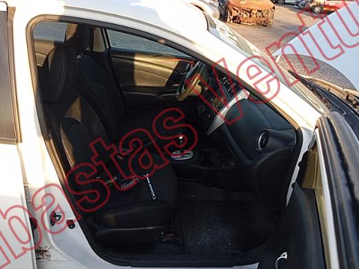 NISSAN VERSA 2019, foto 12 de 19