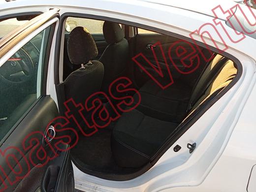 NISSAN VERSA 2019, foto 16 de 19