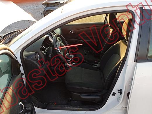 NISSAN VERSA 2019, foto 17 de 19