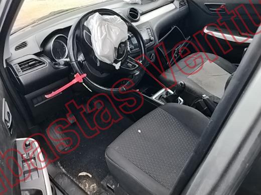 SUZUKI SWIFT 2022, foto 17 de 19