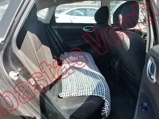 NISSAN SENTRA 2016, foto 13 de 19