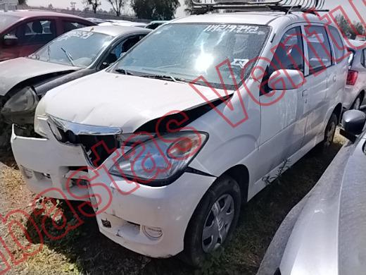 TOYOTA AVANZA 2011, foto 1 de 19