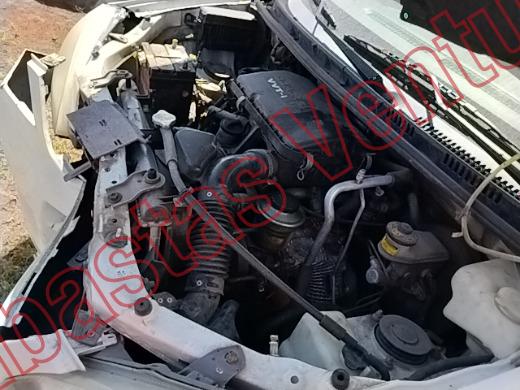 TOYOTA AVANZA 2011, foto 9 de 19