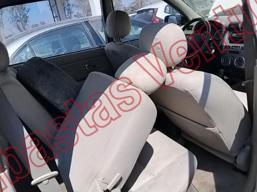 TOYOTA AVANZA 2011, foto 13 de 19