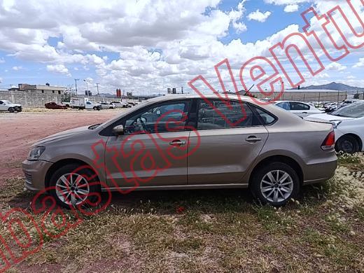 VOLKSWAGEN VENTO 2017, foto 8 de 19