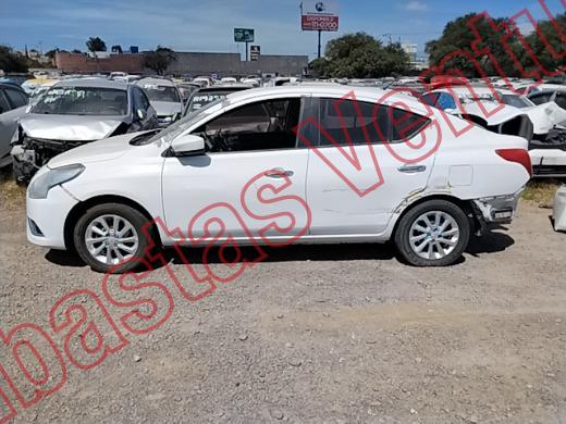 NISSAN VERSA 2017, foto 8 de 19
