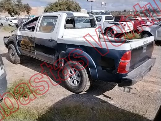 TOYOTA HILUX 2015, foto 7 de 19