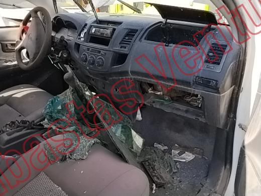 TOYOTA HILUX 2015, foto 14 de 19