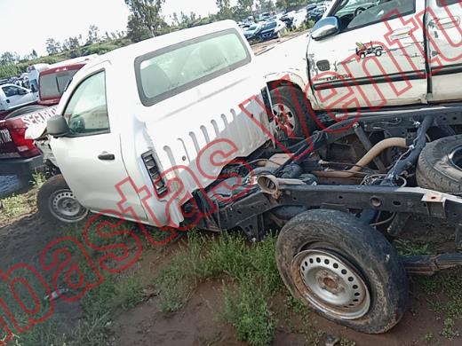 NISSAN NP 300 2020, foto 8 de 19