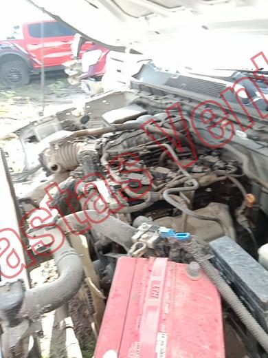 NISSAN NP 300 2020, foto 9 de 19