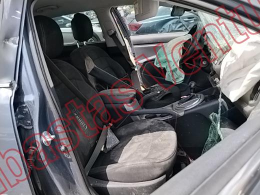 KIA SPORTAGE 2016, foto 12 de 19