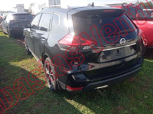 NISSAN X-TRAIL 2019, foto 7 de 19