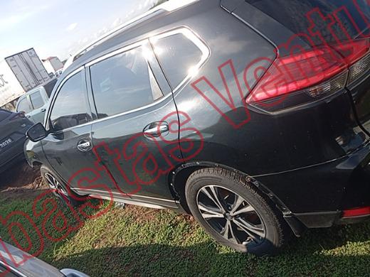 NISSAN X-TRAIL 2019, foto 8 de 19