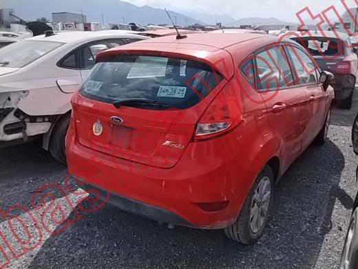 FORD FIESTA 2013, foto 5 de 19