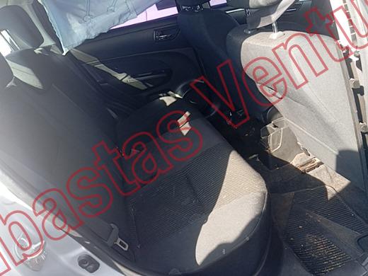 SUZUKI SWIFT 2016, foto 13 de 19