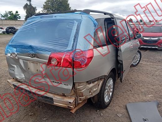 TOYOTA SIENNA 2007, foto 5 de 19