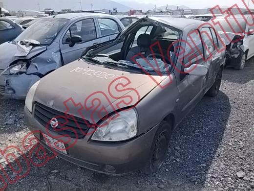 NISSAN PLATINA 2006, foto 1 de 19