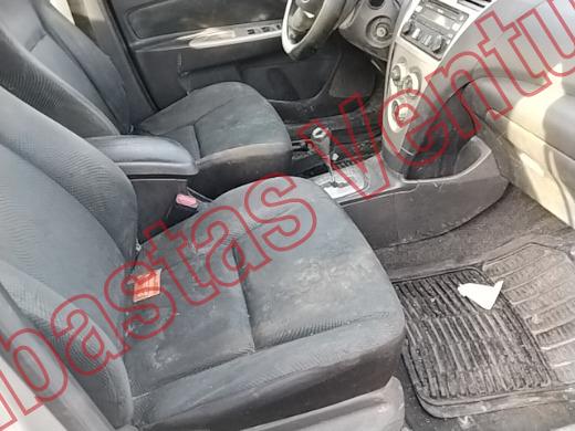 TOYOTA YARIS 2014, foto 12 de 19