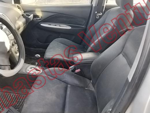 TOYOTA YARIS 2014, foto 17 de 19
