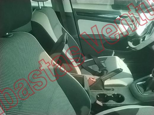 VOLKSWAGEN JETTA 2016, foto 12 de 19