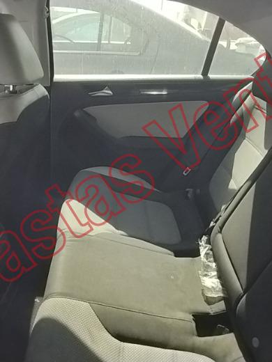 VOLKSWAGEN JETTA 2016, foto 16 de 19