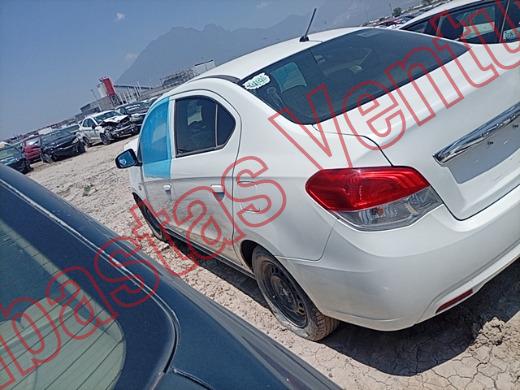 DODGE ATTITUDE 2022, foto 8 de 19