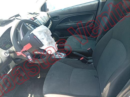 DODGE ATTITUDE 2022, foto 17 de 19