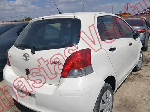 TOYOTA YARIS 2009, foto 5 de 19