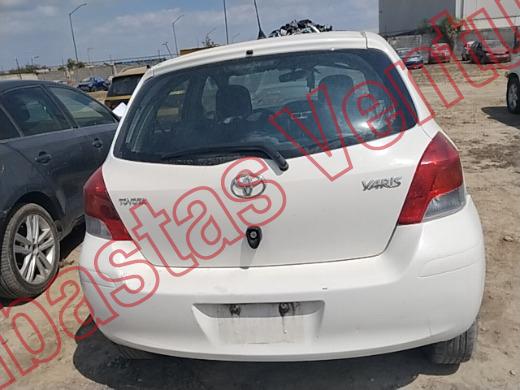 TOYOTA YARIS 2009, foto 6 de 19