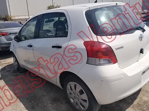 TOYOTA YARIS 2009, foto 8 de 19