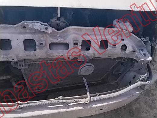 TOYOTA YARIS 2009, foto 18 de 19